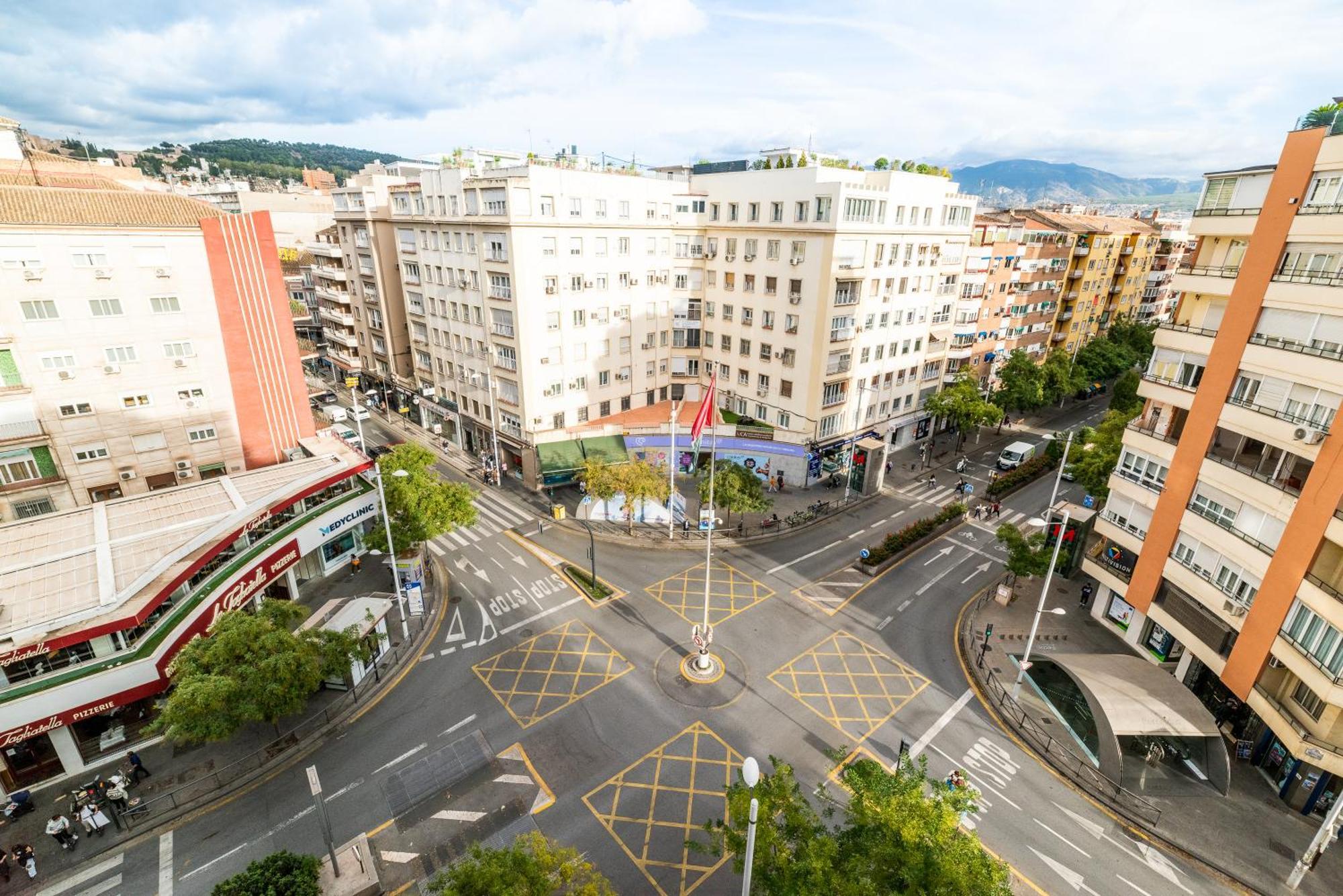 Tuguest Neptuno Apartment Granada Dış mekan fotoğraf
