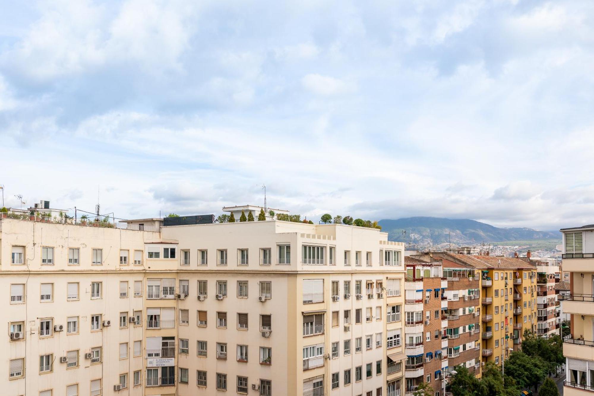 Tuguest Neptuno Apartment Granada Dış mekan fotoğraf